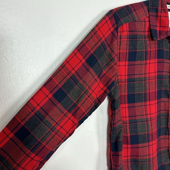 American Eagle Outfitters Boyfriend Fit Red Plaid Button Down Shirt Size S - Picture 2 of 10